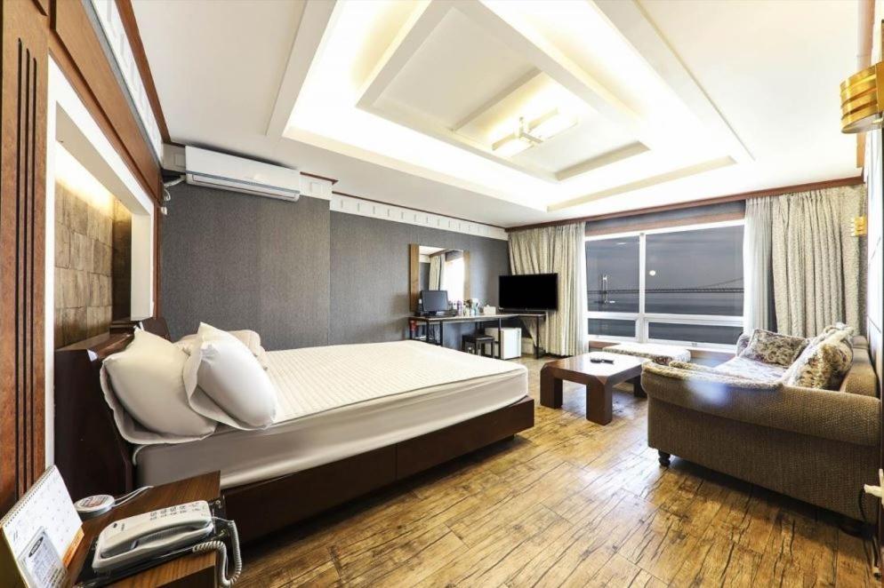 Bridge Hotel Пусан Экстерьер фото