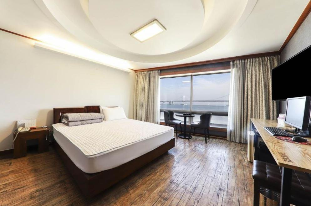 Bridge Hotel Пусан Экстерьер фото