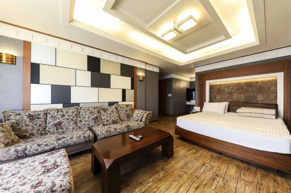 Bridge Hotel Пусан Экстерьер фото